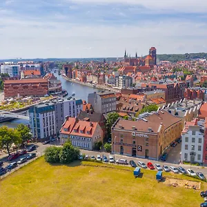 Q Grand Cru Gdansk